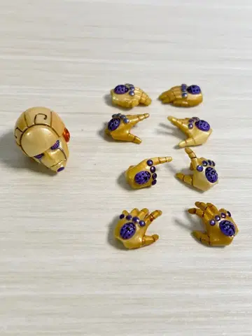 아이프리 양호 초상가동 골드 익스피리언스 피규어 죠르노