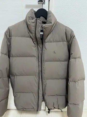 캘빈클라인 다운 자켓