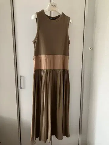 ZARA 자라 원피스 슬리브리스 S