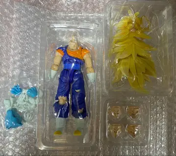 Kong studio 베지트 드래곤볼 검 피규아트