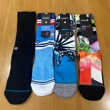 STANCE 크루 삭스 4족 세트 M 사이즈