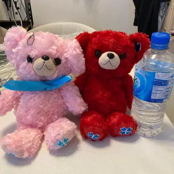 테디베어 핑크와 빨간색 봉제 인형 세트