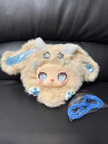 Liila's 봉제 인형 백, 포근한 베이지