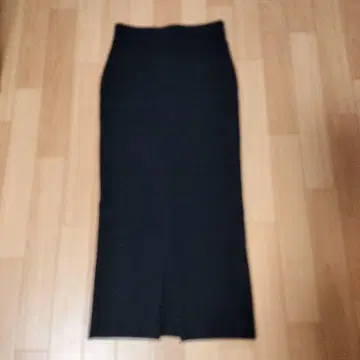 NOBLE 리브 니트 타이트 스커트 블랙