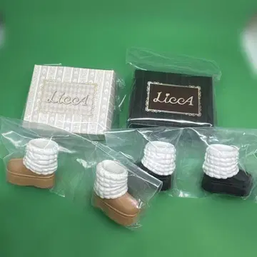 Licca 홀리데이 슈즈 컬렉션 루즈 니트 부츠 블랙&베이지