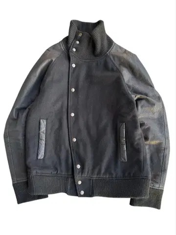 탈부착 버튼 스투디움 재킷