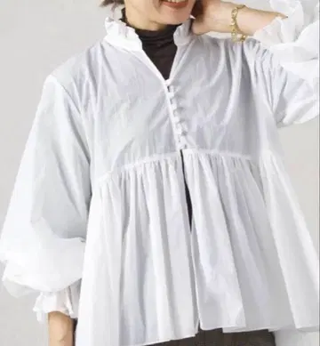 IENA 라이트 타프타 숏 개더 블라우스