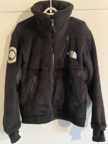 THE NORTH FACE 언터크티카 버사 로프트 자켓 블랙