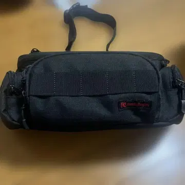 HenlyBegins 블랙 숄더백