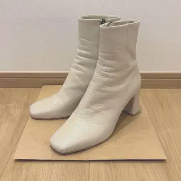 DIANA 스퀘어토 숏부츠 쉬폰 베이지 스무스 24.5cm