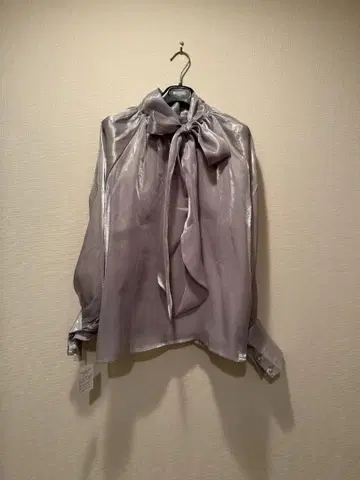 보타이 풀오버 실버 그레이 프리 사이즈 미사용 새상품