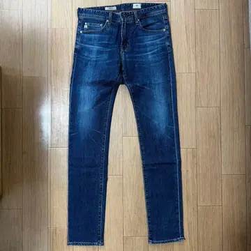 AG Jeans 다크 블루 슬림핏 데님 미국제