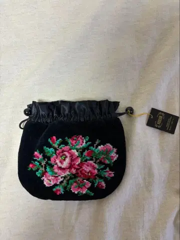 FEILER 꽃무늬 자수 블랙 복조리 파우치