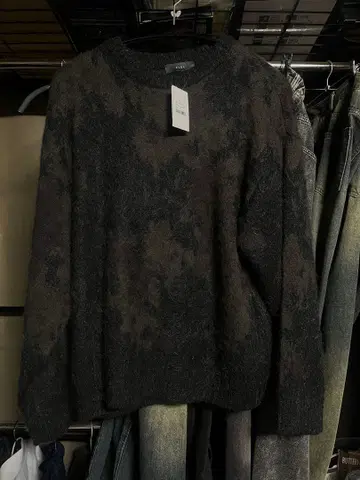 CLEL 모헤어 블렌드 샤기 디자인 니트 S 그레이 계열