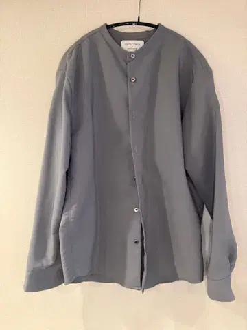 [ OnE ] 스트레치 더블 크로스 밴드 카라 셔츠 그레이