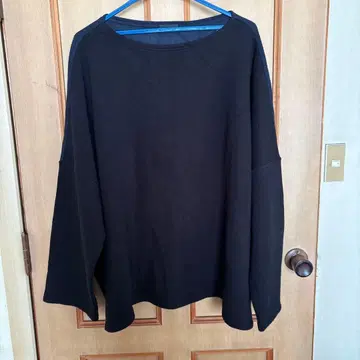 블랙 오버 사이즈 트레이닝복 NOISEMAKER