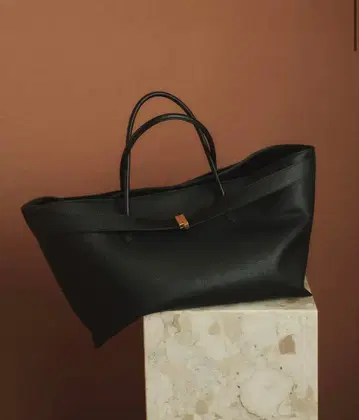 미사용 새상품 anuans 벨트 디테일 백 토트백 블랙 블랙