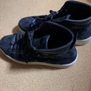 카모플라쥬 하이컷 스니커즈 BOEMOS