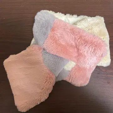 Lily brown 머플러 퍼 소재