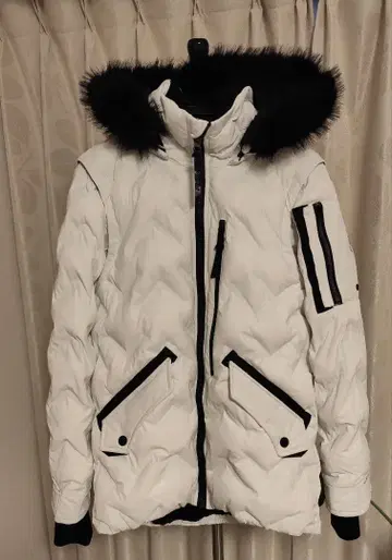 WORKMAN FieldCore 다운 자켓 M 사이즈