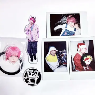 달콤한 폭력 케이 씨 목머리 머리끈 아크릴 스탠드 폴라로이드