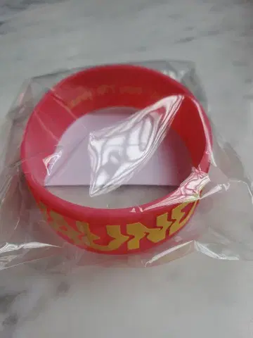 Vaundy 러버 밴드 핑크