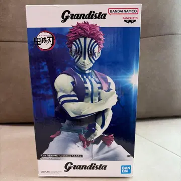 Grandista 귀멸의 칼날 아카자 피규어