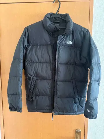 더 노스페이스 블랙 다운 자켓 550