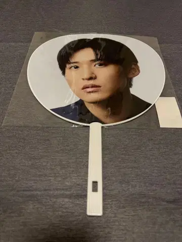 메구로 렌 부채