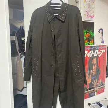 17ss TAAKK 올리브 그린 스터드 트렌치코트