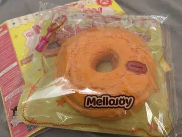 Mellojoy 멜로조이 스퀴즈 도넛 아이싱 캐러멜