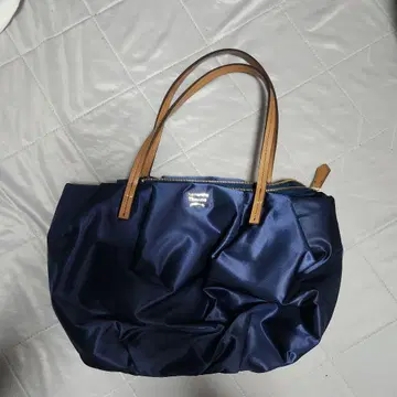 사만사 타바사 네이비 숄더백