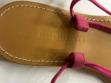 RODESKO 핑크 샌들 23cm