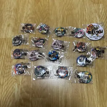 2015년 여름 코믹 페어 캔뱃지 18개