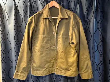 카키 밀리터리 자켓 버튼 포함