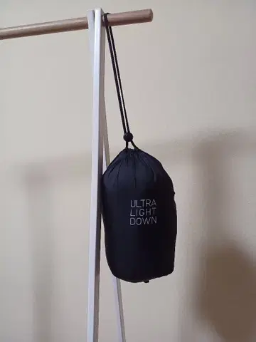 UNIQLO 울트라 라이트 다운 자켓 M 블랙