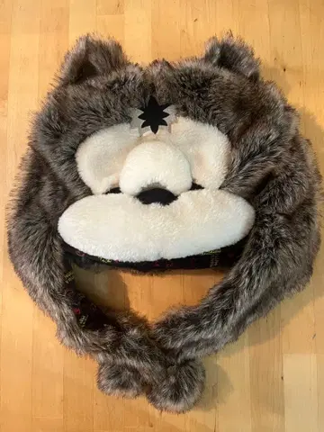 공식 복슬복슬 늑대 모자