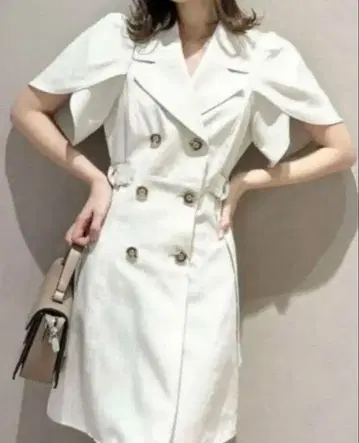 새상품급 dazzlin 더블 버튼 자켓 미니 원피스