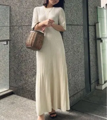 아뉴앙스 anuans [ F ] 바이컬러 리브 니트 플레어 원피스 플리츠