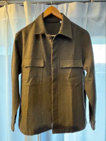 브라운 버튼업 셔츠