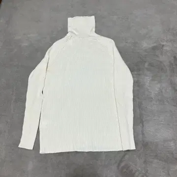 매킨토시 니트 상의 사이즈 38