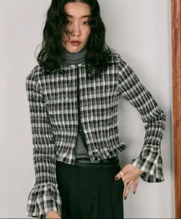 Lutim by u 셔링 프릴 블라우스 택 포함