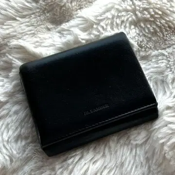 새상품급 / JIL SANDER / 블랙 가죽 3단 폴더형 지갑