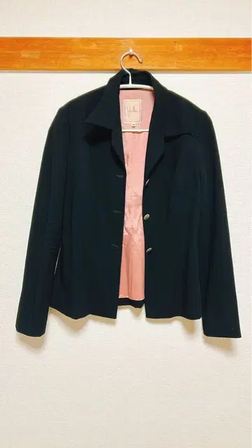 Sybilla 블랙 테일러드 자켓 40