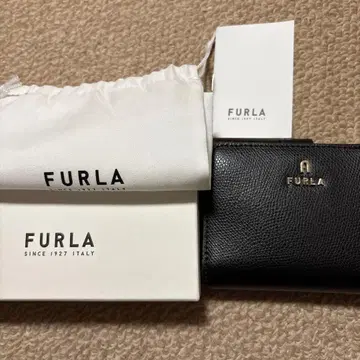 FURLA 블랙 접이식 지갑