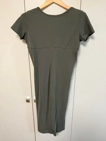 룰루레몬 롱 원피스 사이즈 8