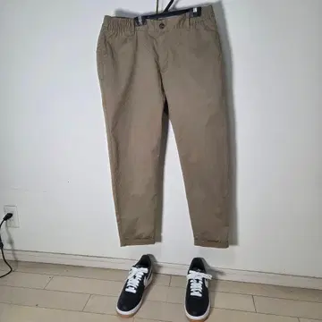 ZARA XL 베이지 치노 팬츠