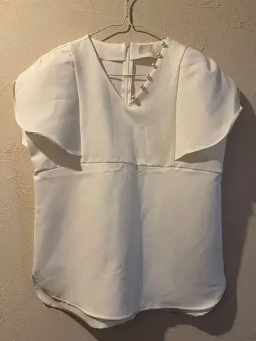 Liala x PG 화이트 반팔 상의 S