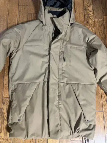 워크맨 프레임 테크(R) 워셔블 퓨전 다운 몬스터 파카