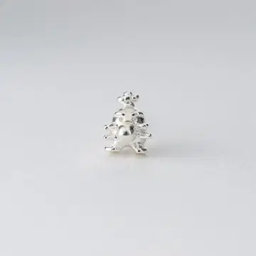 MOTHER 도세이 씨의 실버 귀걸이